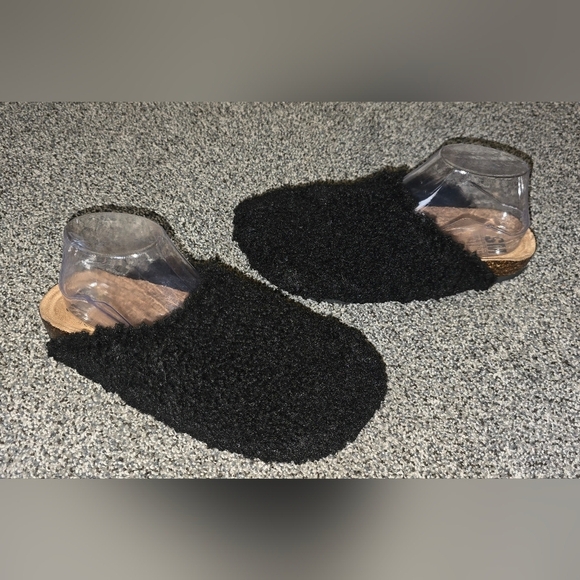 Steve Madden Shearling Clog Black Women’s Size 8 - Picture 5 of 6